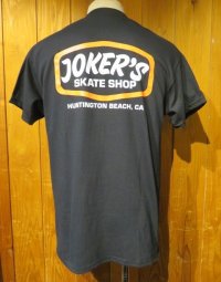 ■カリフォルニア ハンティントンビーチのスケボーショップ [JOKERS SKATE SHOP] オリジナル Ｔシャツ■ブラック（２）■（メンズ）M/Lサイズ■USA買付商品