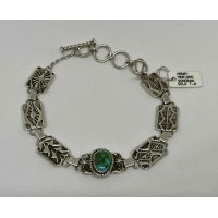 ■インディアンジュエリー■NAVAJO族（ナバホ族）HENRY MARIANO(ヘンリーマリアーノ) 作■T-BAR BRACELET ブレスレット・スタンプワーク（NAVAJO-B-009) ■ソノランゴールドターコイズ■ナバホネイション現地買付