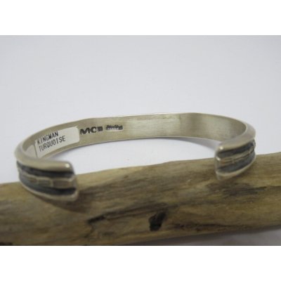 画像4: ■インディアンジュエリー■NAVAJO族(ナバホ族)■バングル Martha Cayatineto(NAVAJO-B-029) キングマンターコイズ ■アリゾナ北部現地買付