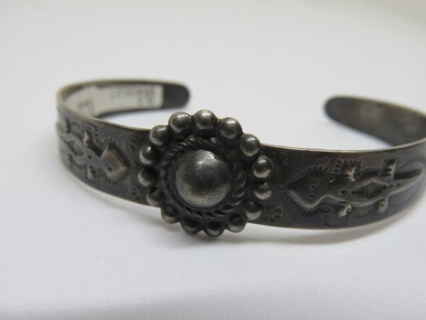 画像2: ■インディアンジュエリー■４０'s ヴィンテージバングル Arrow (2)