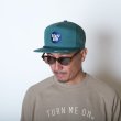 画像2: TURN ME ON（ターンミーオン)　BEACH BUM刺繍 5パネル CAP (GREEN) (2)