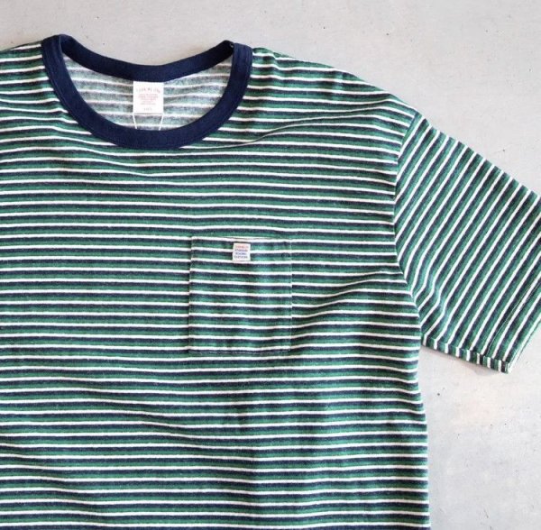 画像4: TURN ME ON（ターンミーオン) マルチボーダーPKT TEE(NAVY/GREEN)　(MENS)M/Lサイズ (4)