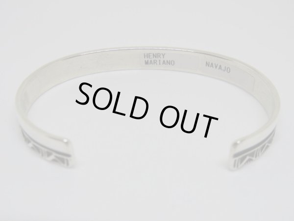 画像3: ■インディアンジュエリー■NAVAJO族（ナバホ族）■バングル Henry Mariano（NAVAJO-B-014)■ハンドメイド■アリゾナ北部現地買付 (3)