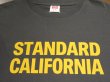 画像3:  (STANDARD CALIFORNIA/スタンダードカリフォルニア) SD US Cotton Logo T　ブラック（メンズ）M/L/XLサイズ (3)