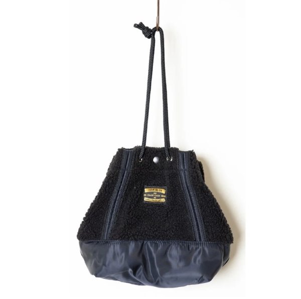 画像5: TURN ME ON（ターンミーオン) ボア巾着ポーチ (BLACK) (5)