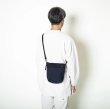 画像3: TURN ME ON（ターンミーオン) アウトポケットミニショルダー(NAVY/BLACK) (3)