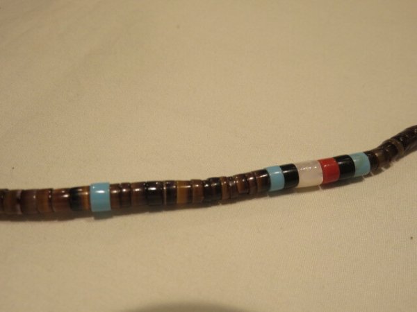 画像3: インディアンジュエリー■SANTO DOMINGO族（サントドミンゴ族）■ヒシネックレス（SANTO-N-007)■ハンドメイド■ニューメキシコ現地買付 (3)