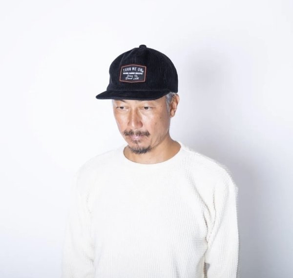 画像5: TURN ME ON（ターンミーオン)　コーデュロイワッペンCAP (BLACK) (5)