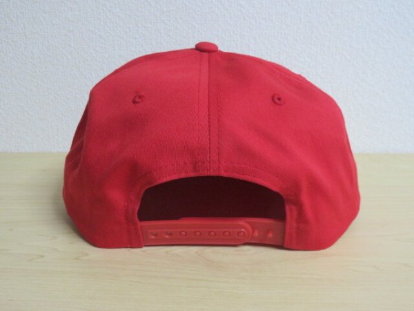 画像4: ■カリフォルニア ハンティントンビーチのスケボーショップ [JOKERS SKATE SHOP] オリジナル スナップバックキャップ■レッド■USA買付商品 (4)
